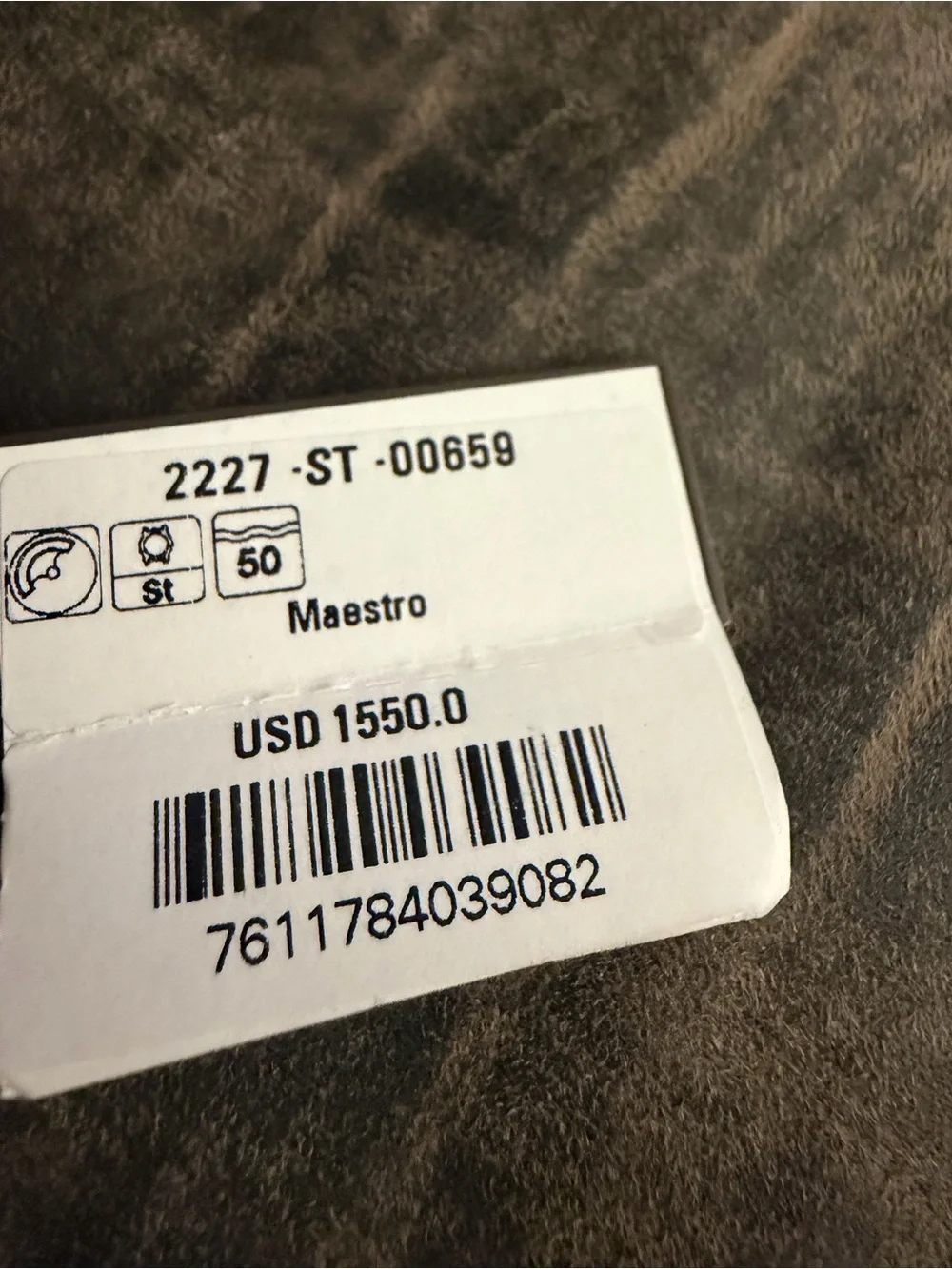 Men's Accessory Identification